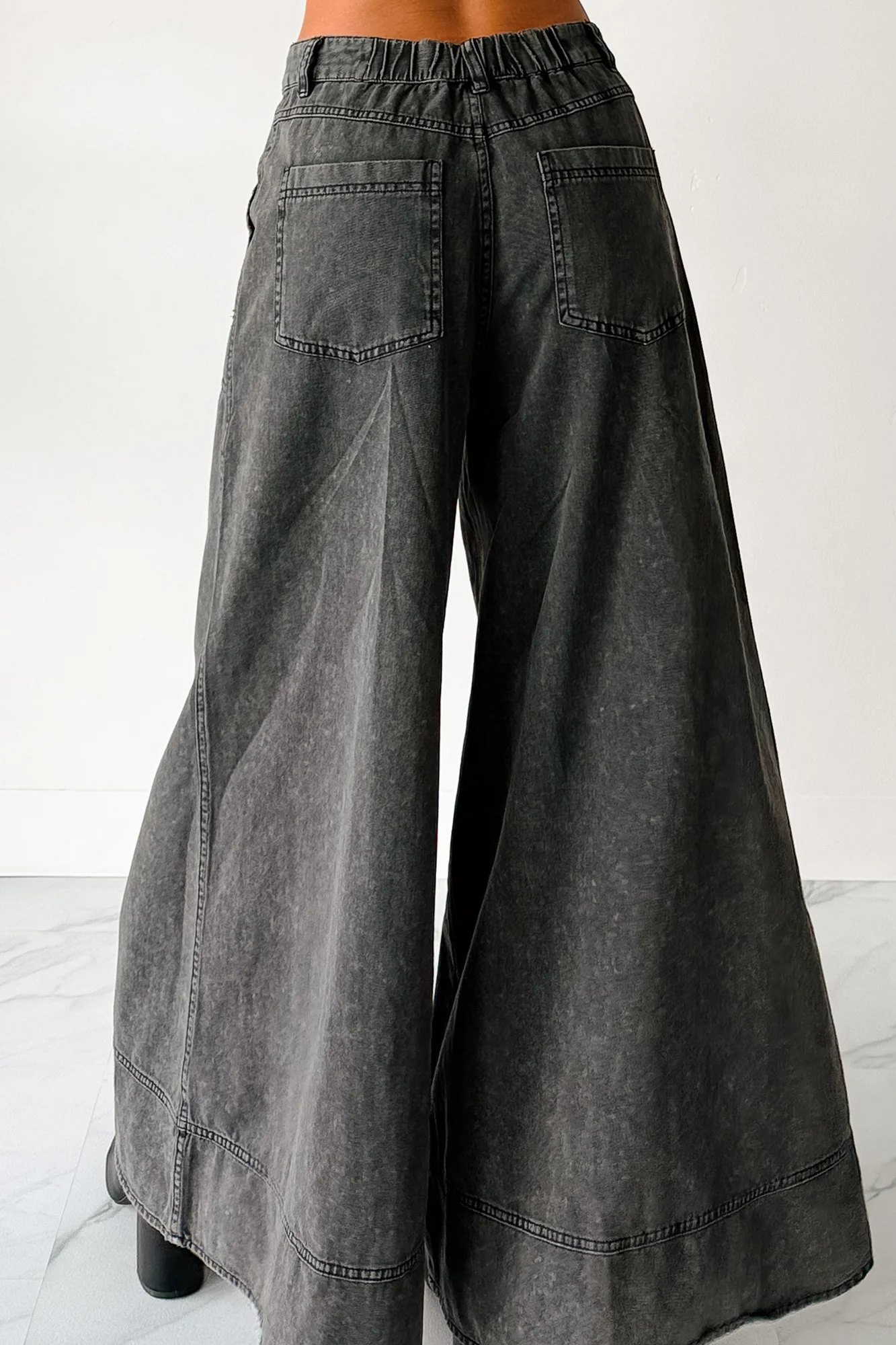 Norris Ultra Wide Leg Mustard Seed Jeans (Charcoal) - Image 9