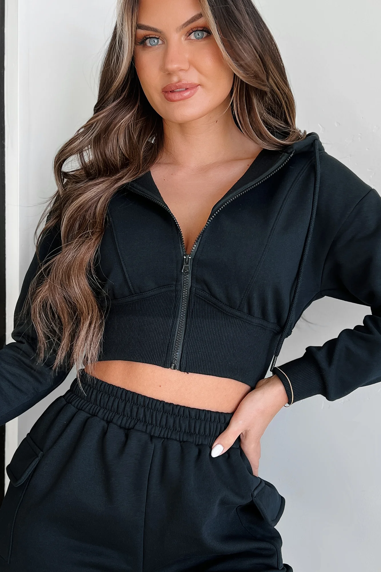 Rawlin Crop Zipper Hoodie (Black) - Image 6