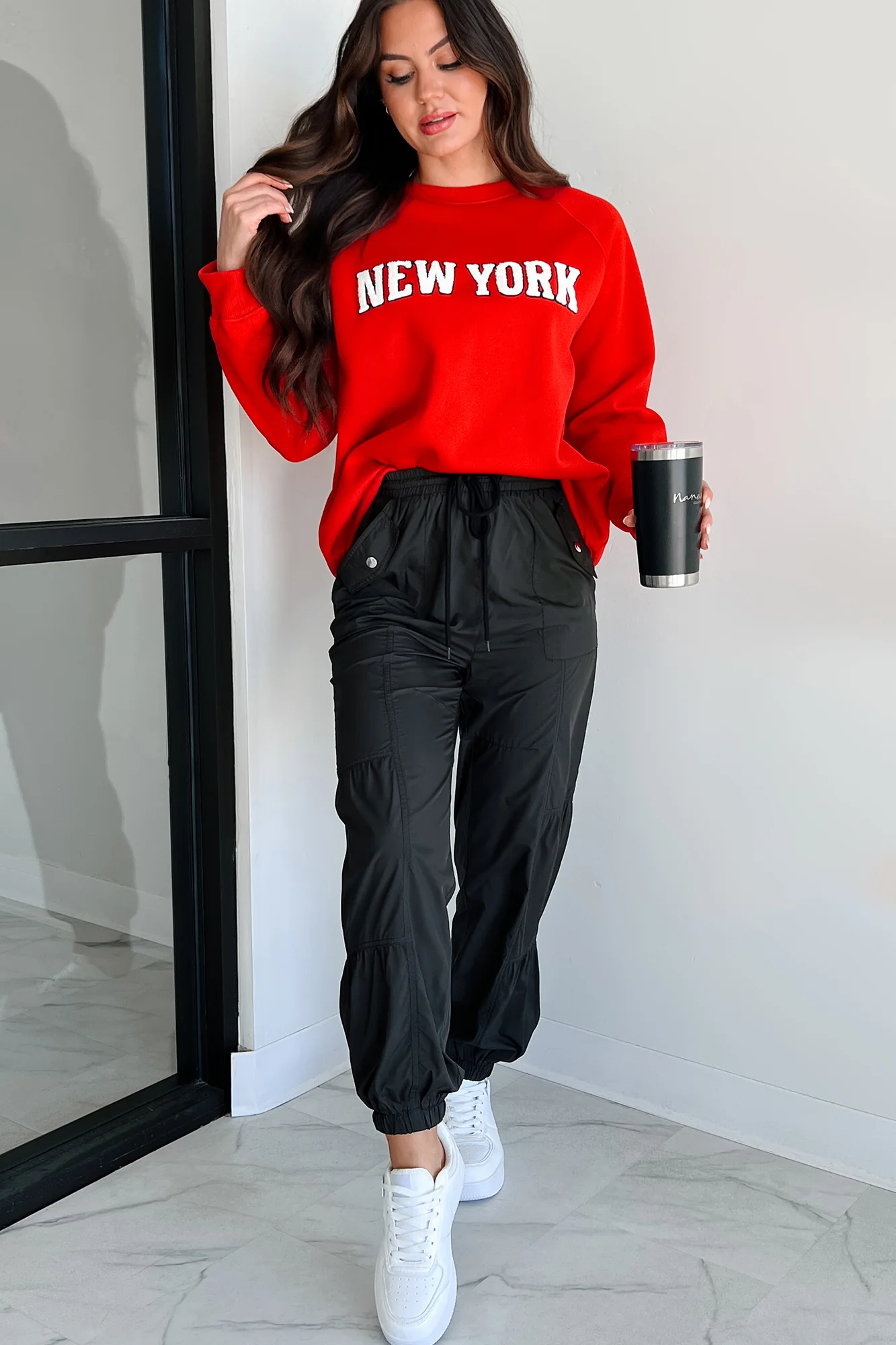 The City That Never Sleeps "New York" Raglan Sweatshirt (Red) - Image 6