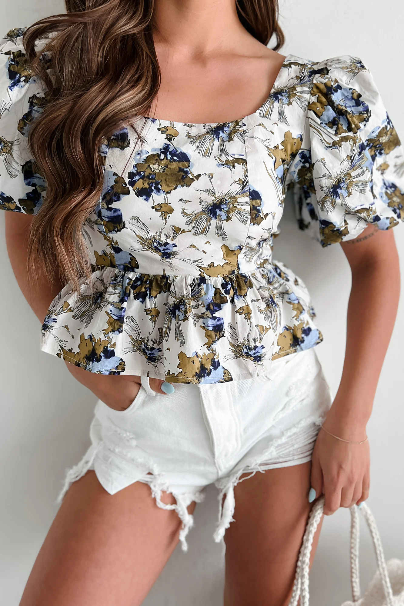 Upstate Getaway Tie-Back Puff Sleeve Crop Top (Off White/Multi) - Image 5