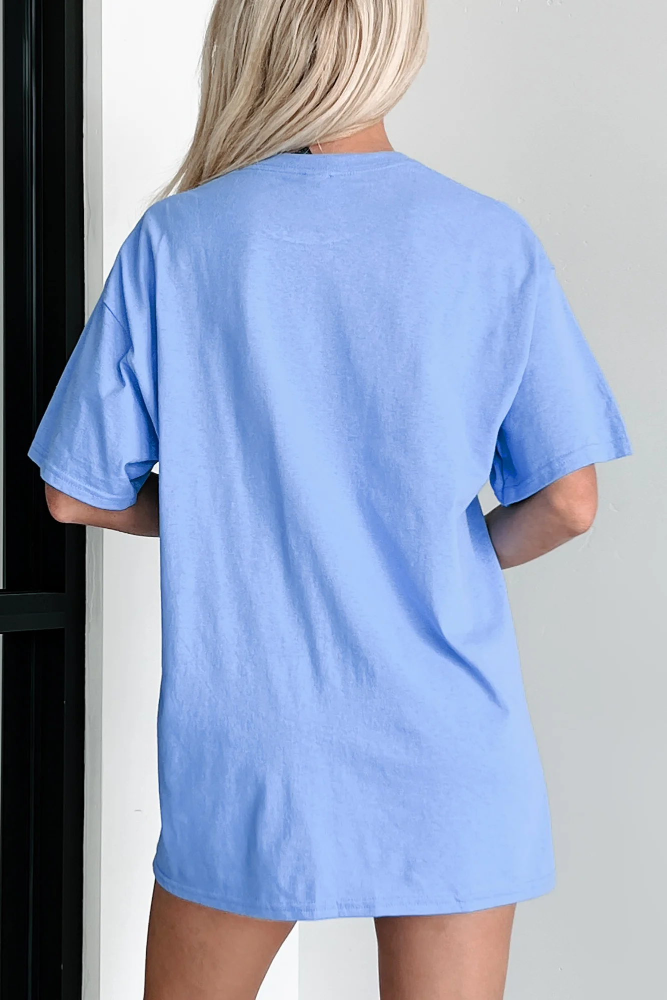 "Vacancy" Graphic T-Shirt (Blue) - Image 5