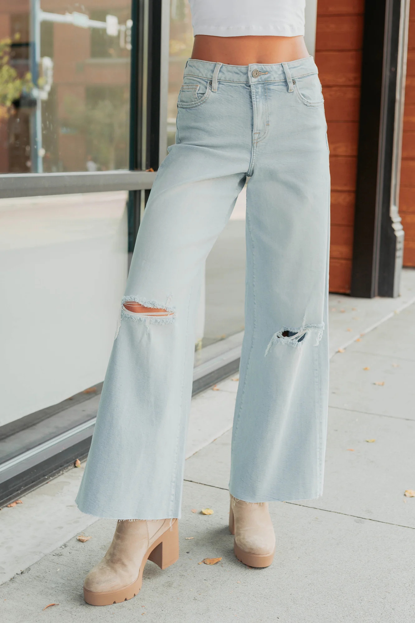 Vivienne Wide Leg Ripped Hidden Jeans (Light) - Image 14