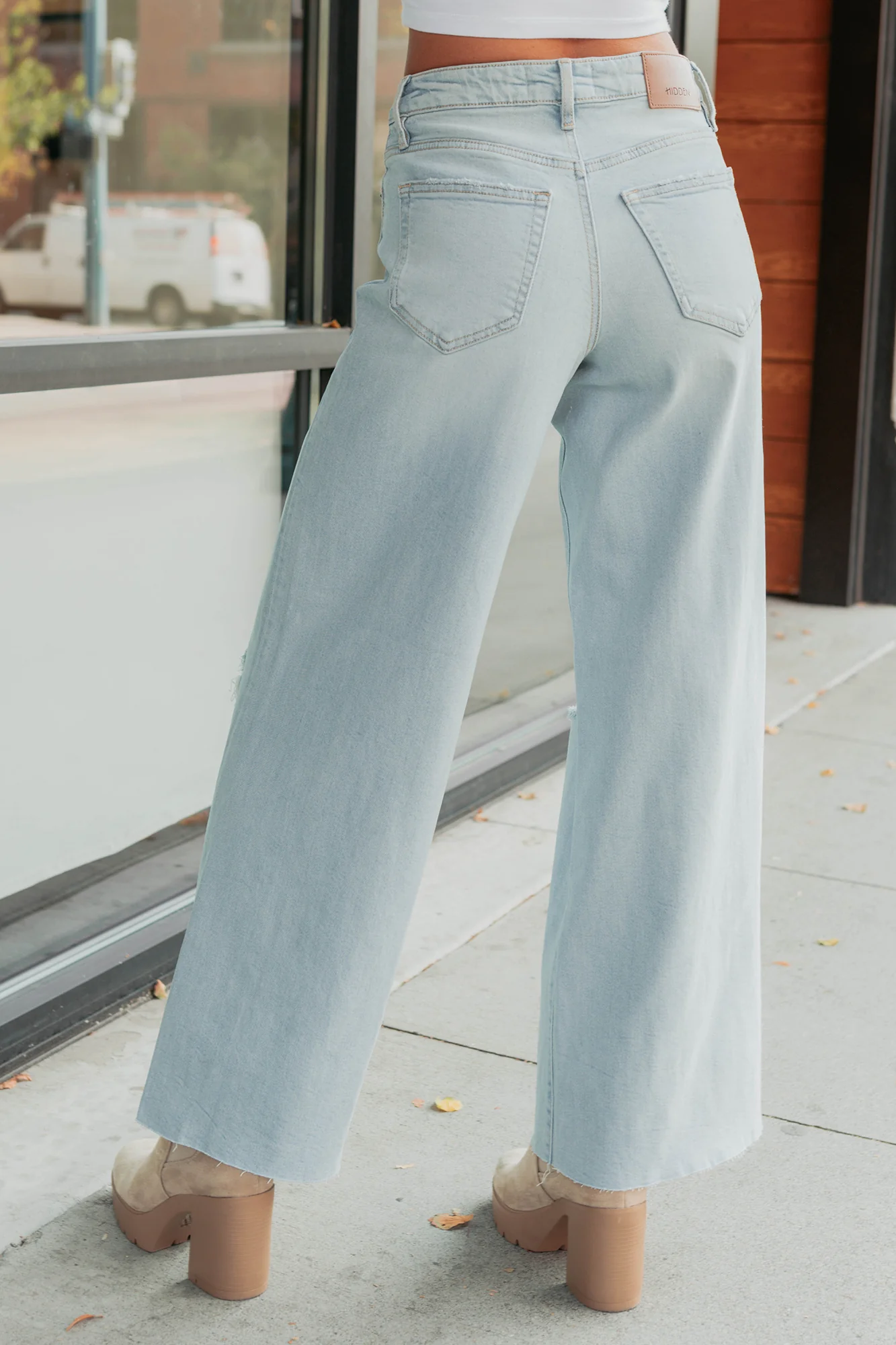 Vivienne Wide Leg Ripped Hidden Jeans (Light) - Image 19
