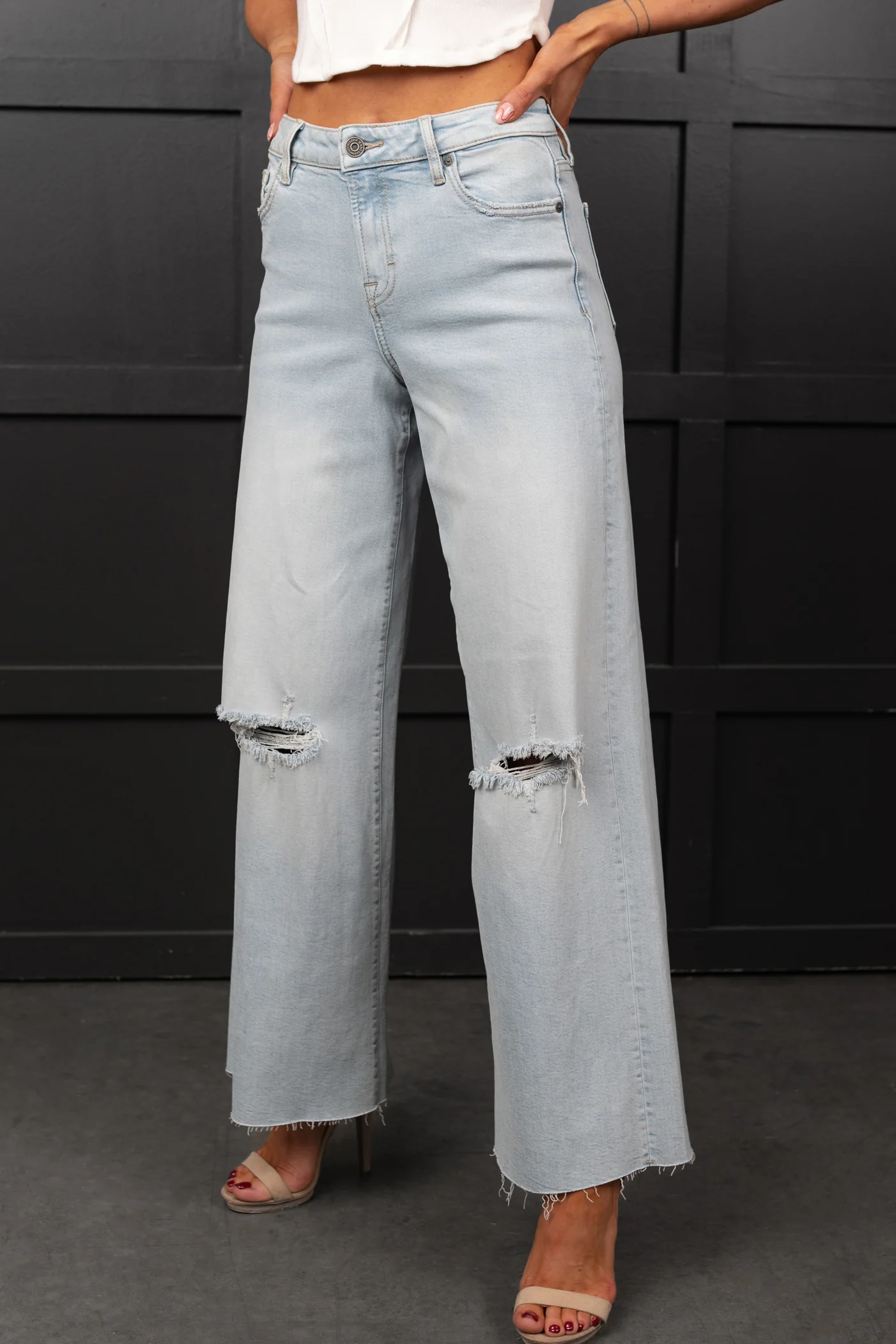 Vivienne Wide Leg Ripped Hidden Jeans (Light) - Image 6