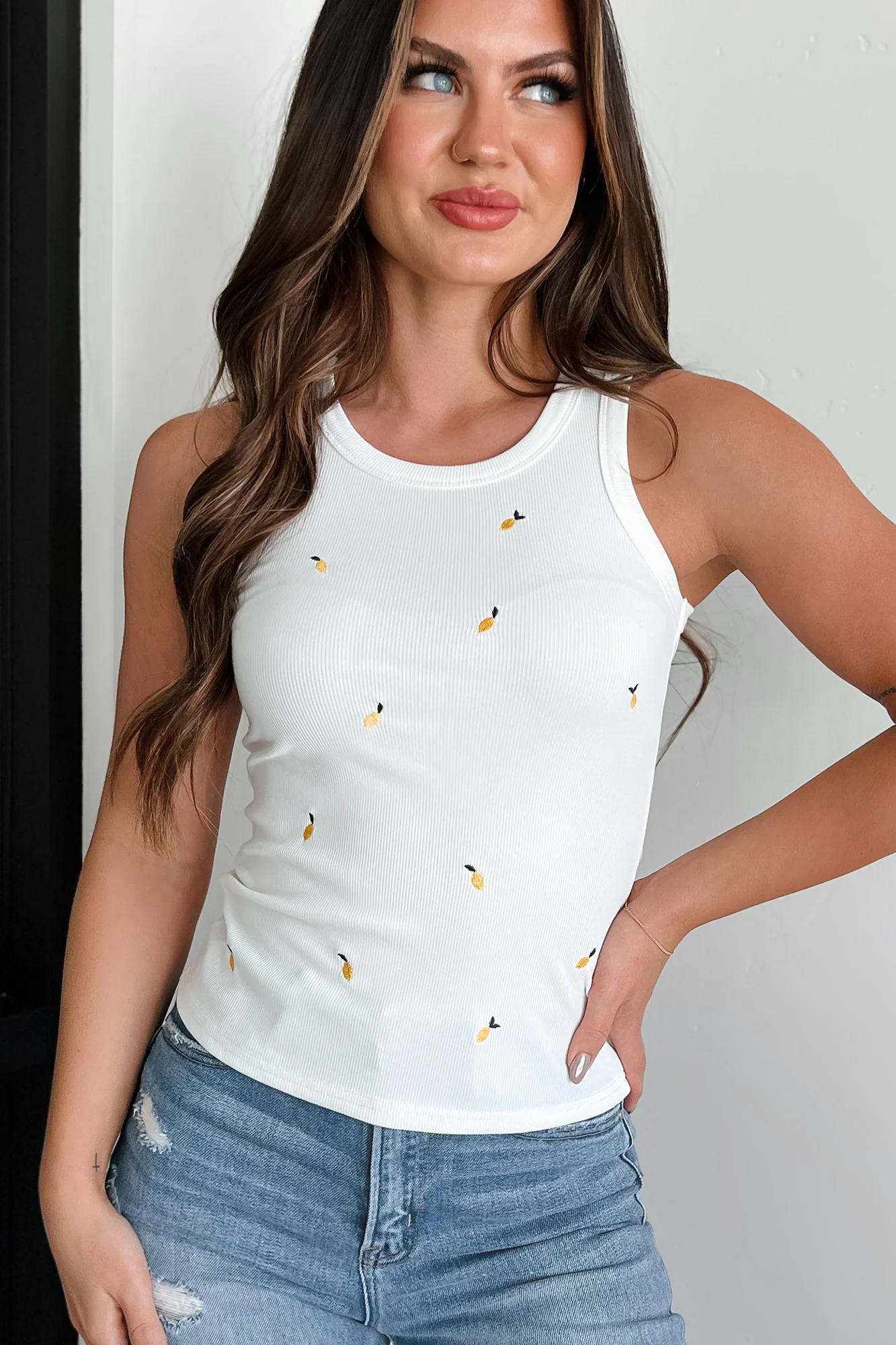 Warmer Days Lemon Embroidered Tank Top (White/Lemon) - Image 5