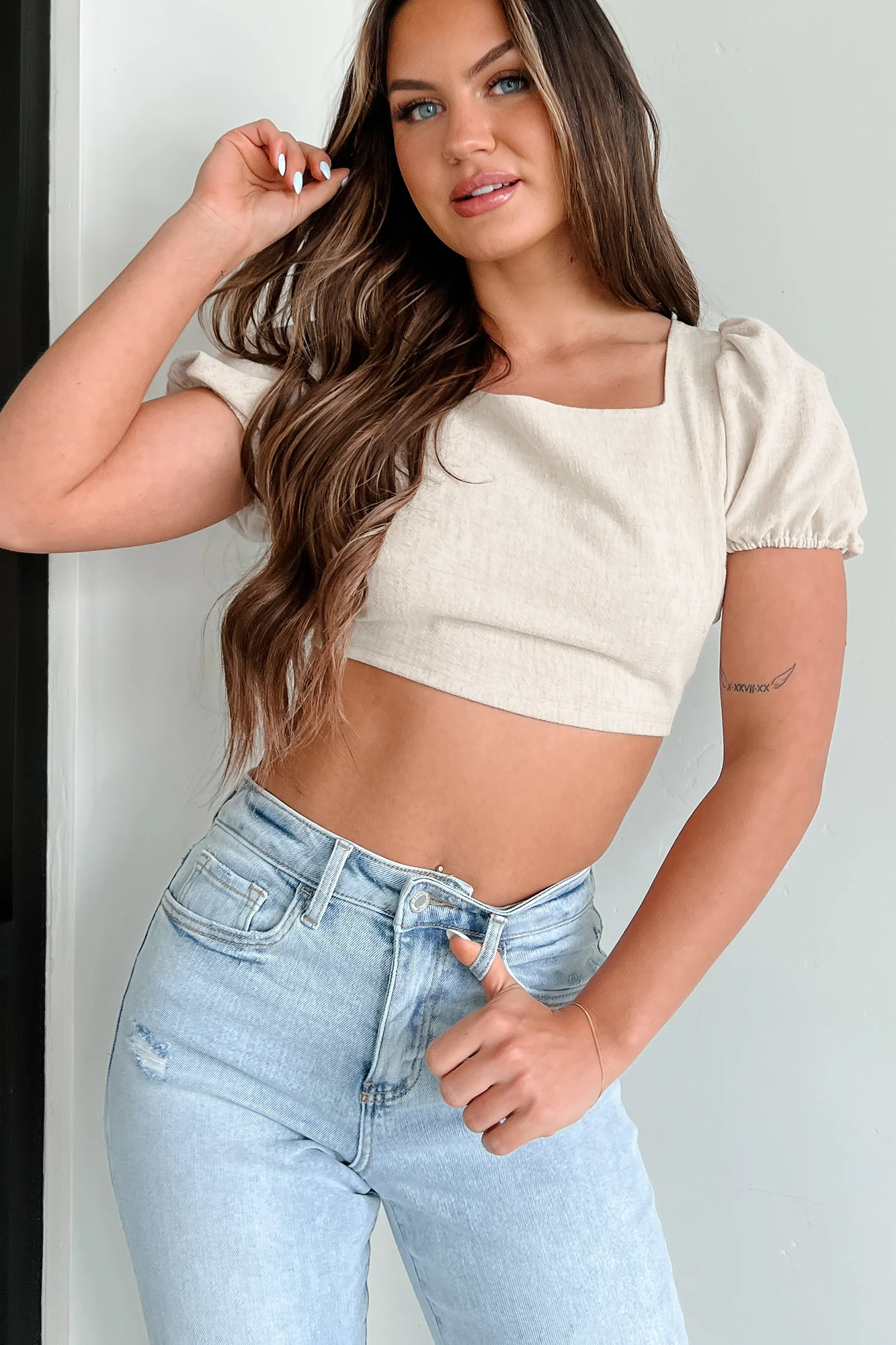 Willa Linen Crop Top With Keyhole Back (Oat) - Image 5